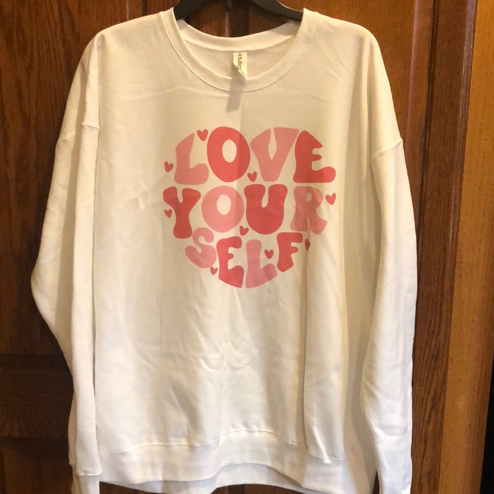 Large white sweatshirt - Picture 2 of 3